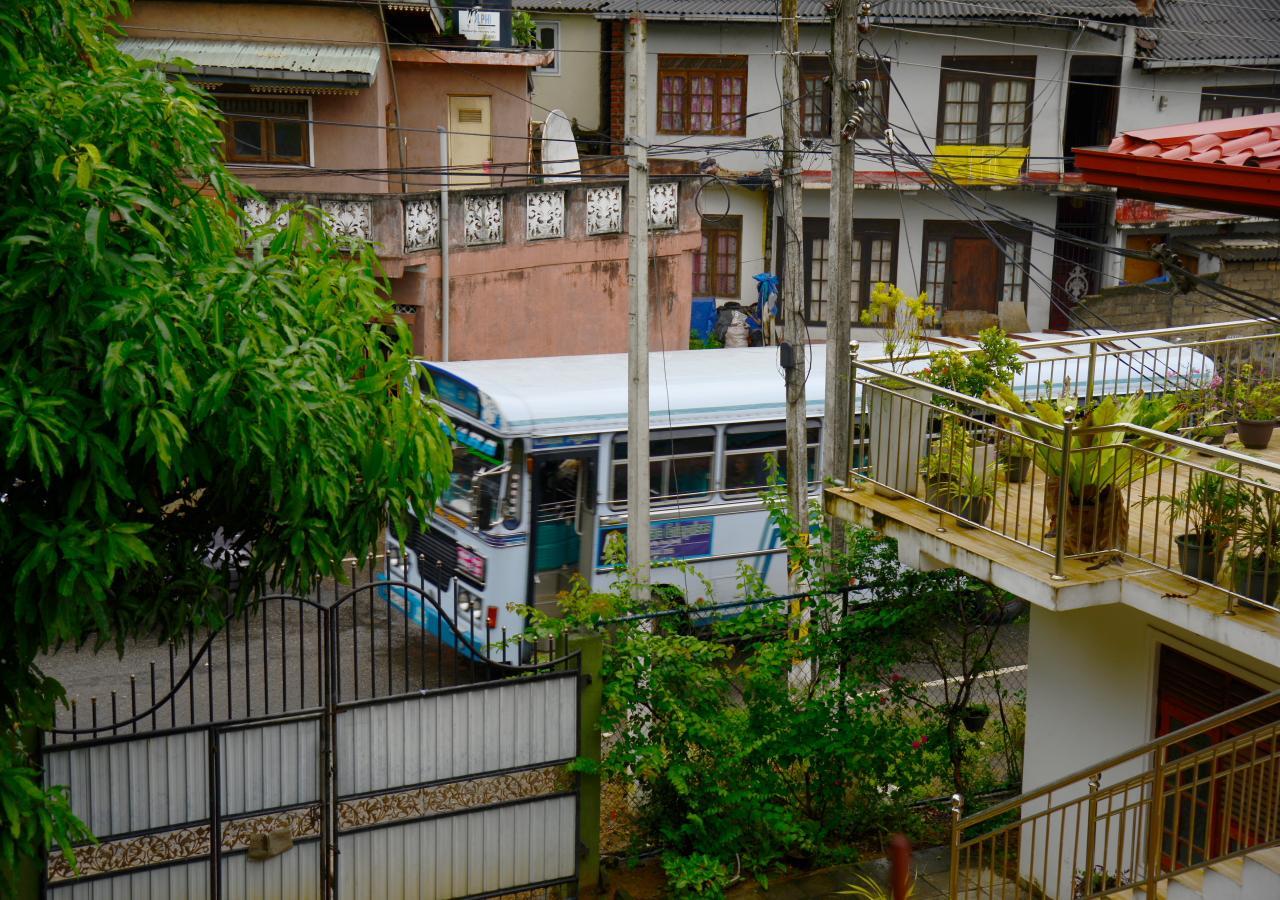 Dreamscape Home Stay แคนดี้ ภายนอก รูปภาพ