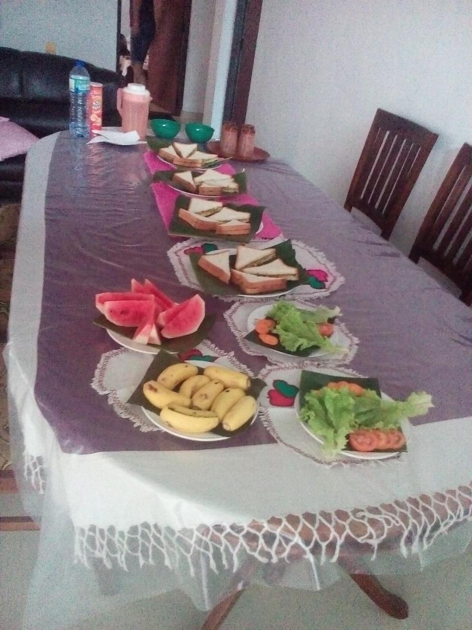 Dreamscape Home Stay แคนดี้ ภายนอก รูปภาพ